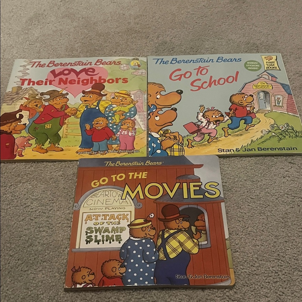 The Berenstain Bears bundle-Go to the movies, love thy neighbors& go to school